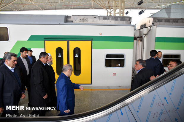 افتتاح متروی شهر جدید هشتگرد توسط حسن روحانی رئیس جمهور