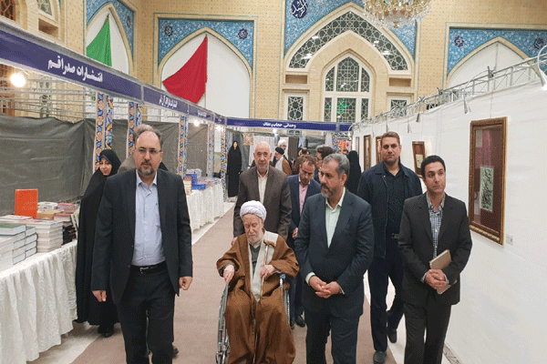 دوازدهمین نمایشگاه قران کریم استان قزوین افتتاح شد
