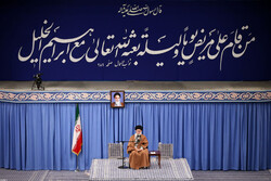 رہبر معظم کا ٹرمپ کی دھمکی کا جواب/ علاقائی اقوام امریکہ سے متنفرو بیزار ہیں