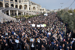 راهپیمایی استکبار ستیزی مردم تهران پس از نماز جمعه