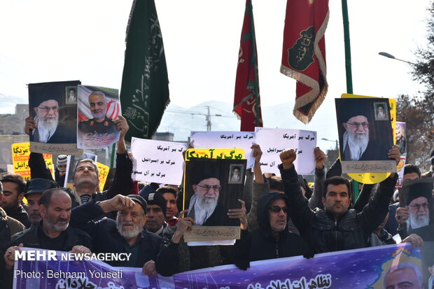 راهپیمایی مردم اراک در پی شهادت سردار سپهبد حاج قاسم سلیمانی