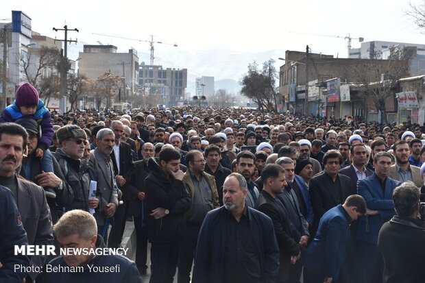 راهپیمایی مردم اراک در پی شهادت سردار سپهبد حاج قاسم سلیمانی