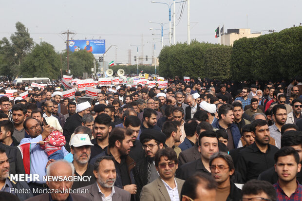 راهپیمایی مردم اهواز در پی شهادت سردار سپهبد حاج قاسم سلیمانی