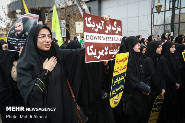 راهپیمایی مردم زنجان در پی شهادت سردار سپهبد حاج قاسم سلیمانی