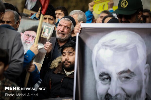 راهپیمایی مردم زنجان در پی شهادت سردار سپهبد حاج قاسم سلیمانی