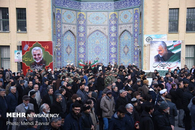 راهپیمایی مردم ارومیه در پی شهادت سردار سپهبد حاج قاسم سلیمانی