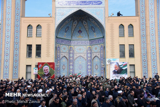 راهپیمایی مردم ارومیه در پی شهادت سردار سپهبد حاج قاسم سلیمانی