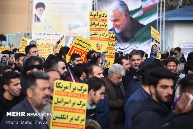 راهپیمایی مردم ارومیه در پی شهادت سردار سپهبد حاج قاسم سلیمانی