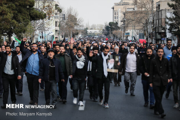 راهپیمایی مردم تهران در پی شهادت سردار سپهبد حاج قاسم سلیمانی