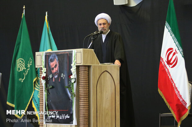 راهپیمایی مردم شیراز در محکومیت ترور شهید حاج قاسم سلیمانی