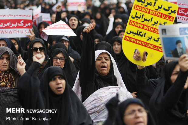 راهپیمایی مردم شیراز در محکومیت ترور شهید حاج قاسم سلیمانی