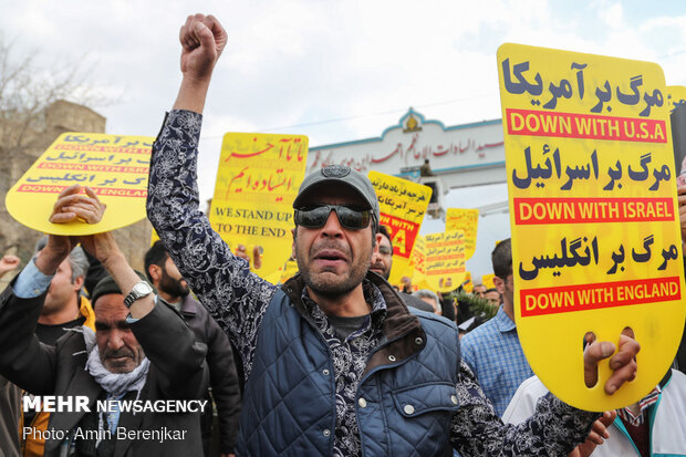 راهپیمایی مردم شیراز در محکومیت ترور شهید حاج قاسم سلیمانی