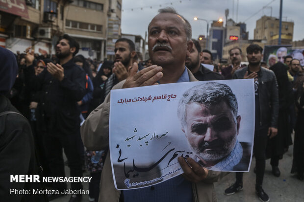 People hold rally in Ahvaz to condemn assassination of Gen. Soleimani