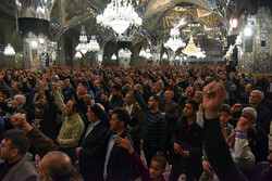 تجمع هیئت های مذهبی اراک برای همدردی با خانواده شهدای حادثه تروریستی شیراز