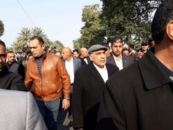 Abdul Mahdi joins mourners of martyred IRGC Quds chief, PMU deputy