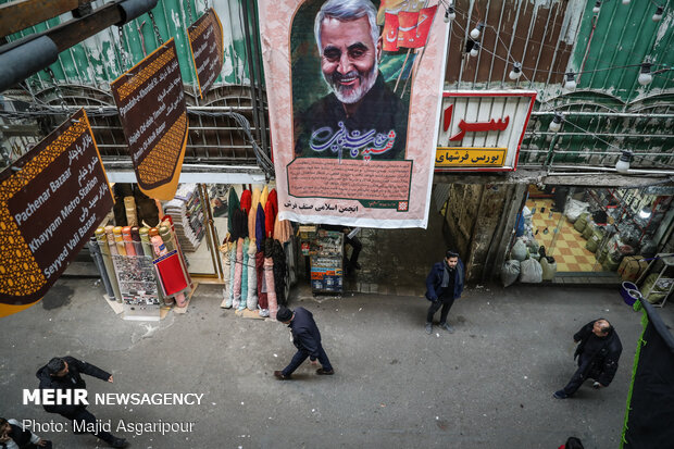 Tehran Bazaar commemorates Lt. Gen. Soleimani 
