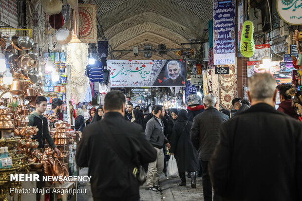 Tehran Bazaar commemorates Lt. Gen. Soleimani 