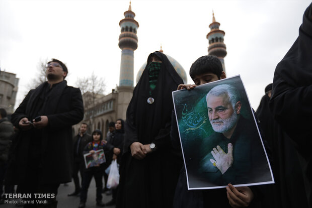 Thousands march in Tehran to commemorate martyrdom of top general Qassem Soleimani