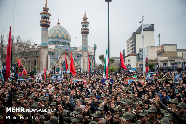 تجمع بزرگداشت شهید سپهبد قاسم سلیمانی در میدان فلسطین