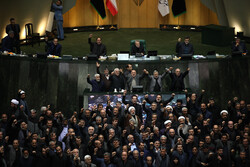 شعار «مرگ بر آمریکا» در صحن مجلس/ لاریجانی: این صدای ملت ایران است