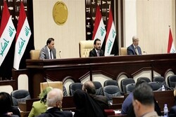 العراق ... خبير قانوني يوضح بشأن استقالات النواب من البرلمان