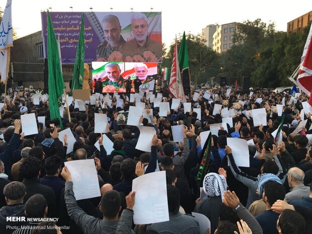 Funeral procession for martyr Lt. Gen. Soleimani in Ahvaz