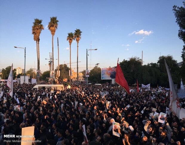 Funeral procession for martyr Lt. Gen. Soleimani in Ahvaz