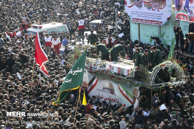 People in Ahvaz participate at funeral procession of martyr Lt. Gen. Soleimani
