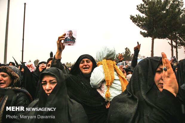 راهپیمایی مردم خراسان شمالی در پی شهادت سردار سپهبد حاج قاسم سلیمانی