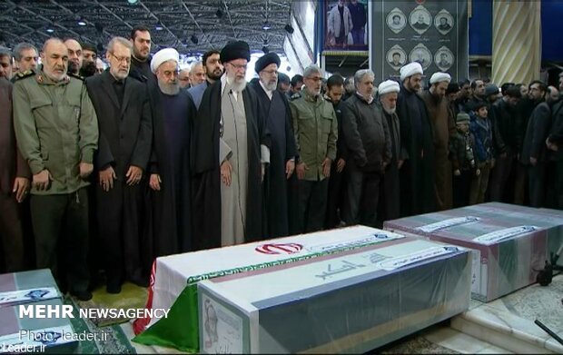 Leader performs ritual prayers for for Lt. Gen. Qasem Soleimani
