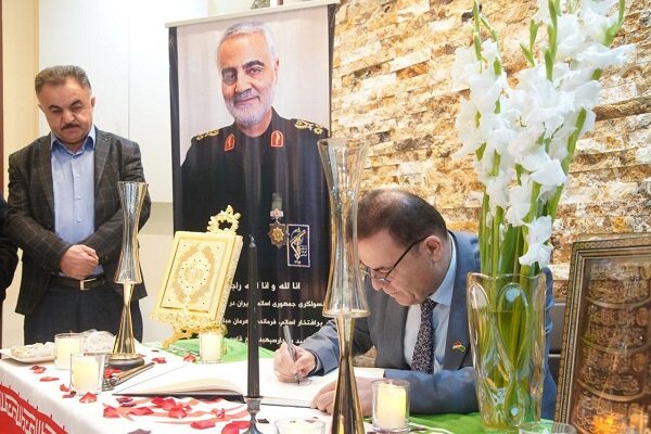 پاسداشت سردار در کنسولگری ایران در سلیمانیە