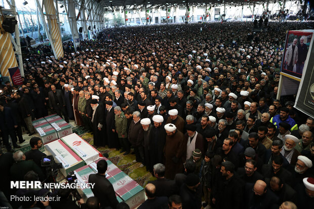 Leader performs ritual prayers for Lt. Gen. Qasem Soleimani