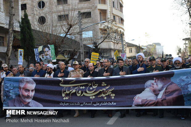 People in Astara pay homage to General Soleimani