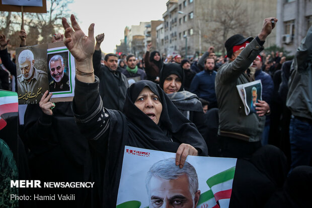 Packed crowds attend funeral procession of Lt. Gen. Soleimani in Tehran
