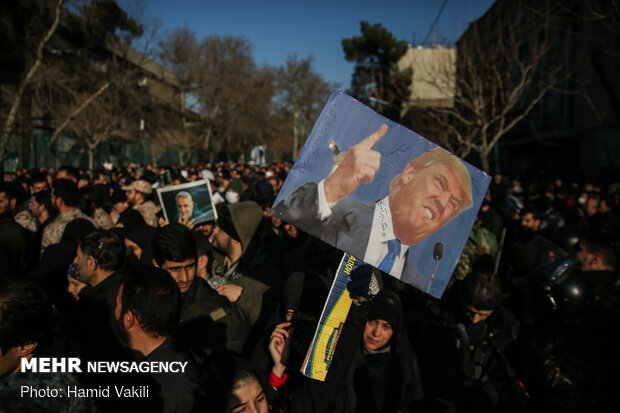 Packed crowds attend funeral procession of Lt. Gen. Soleimani in Tehran
