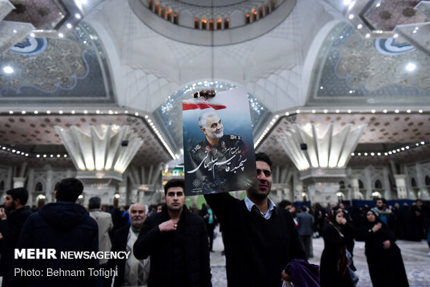 Two bodies of martyrs of resistance in Imam Khomeini (RA) Mausoleum