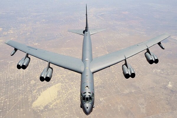 'ABD, İran'a karşı Hint Okyanusu'na B-52 gönderecek'