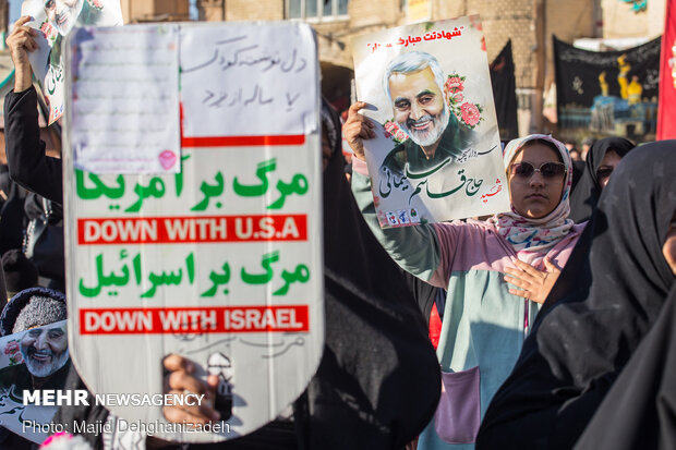 People commemorate Gen. Soleimani in Yazd