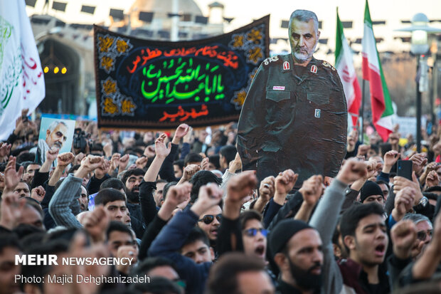 People commemorate Gen. Soleimani in Yazd