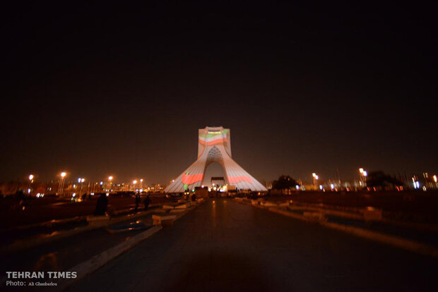 Shots of “Commander of Hearts” projected on Tehran’s icon 