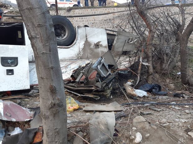 اسامی مصدومان واژگونی اتوبوس تهران-گنبدکاووس اعلام شد