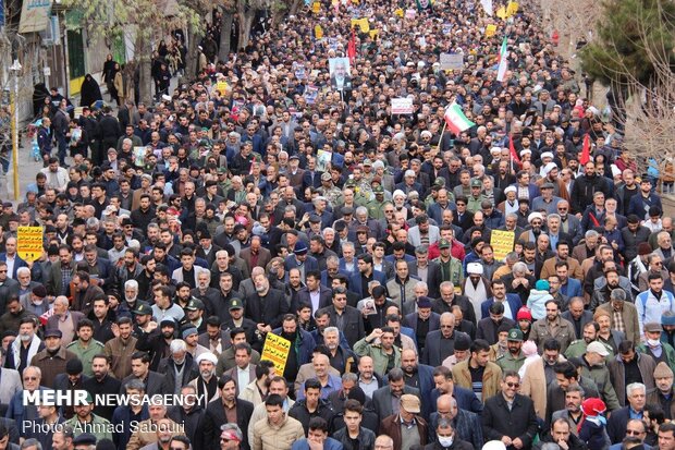 سمنان میں شہید قاسم سلیمانی کی یاد میں تاریخی اجتماع