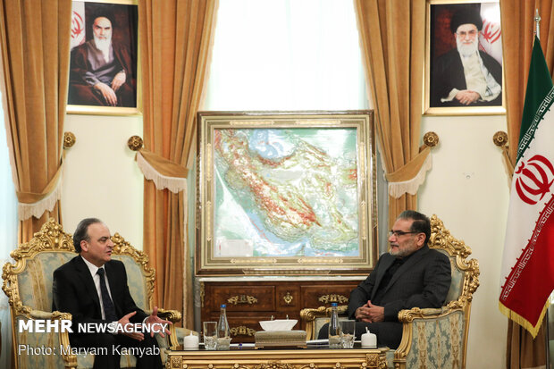 Shamkhani holds talk with Syrian PM