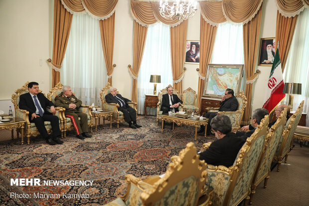 Shamkhani holds talk with Syrian PM