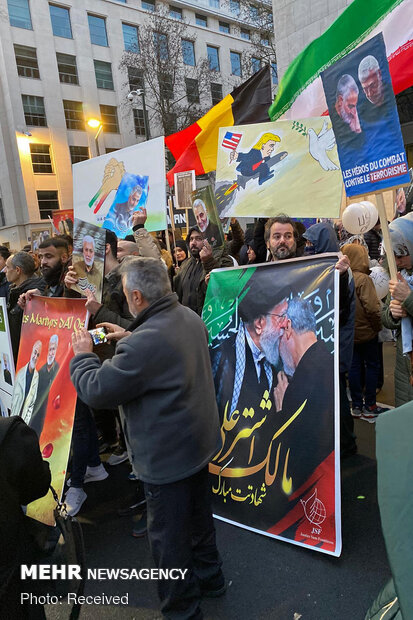 تجمع  اعتراض به جنایت جنگی علیه فرماندهان مقاومت در مقابل سفارت آمریکا در بلژیک