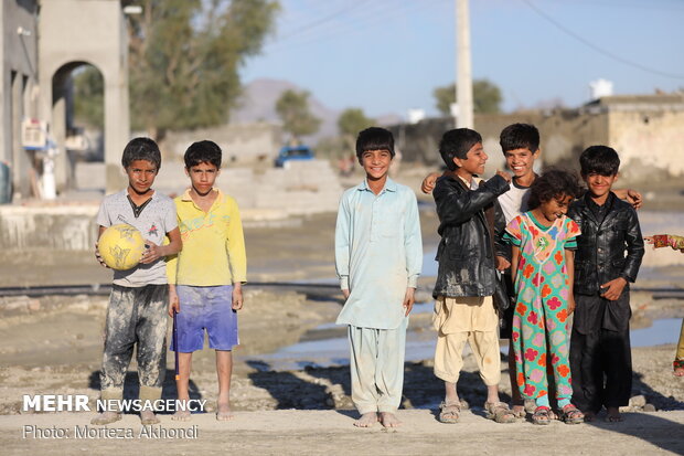 نیاز فوری سیل‌زدگان سیستان وبلوچستان به موادغذایی و وسایل گرمایشی