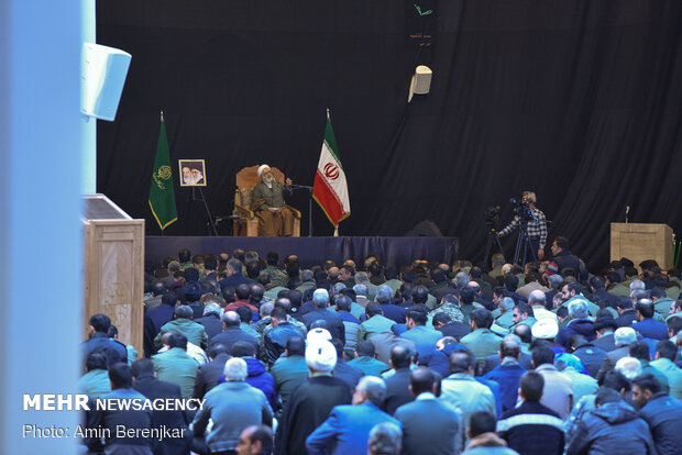 بزرگداشت جانباختگان حادثه هوایی تهران - اوکراین در حرم مطهر شاهچراغ(ع) شیراز