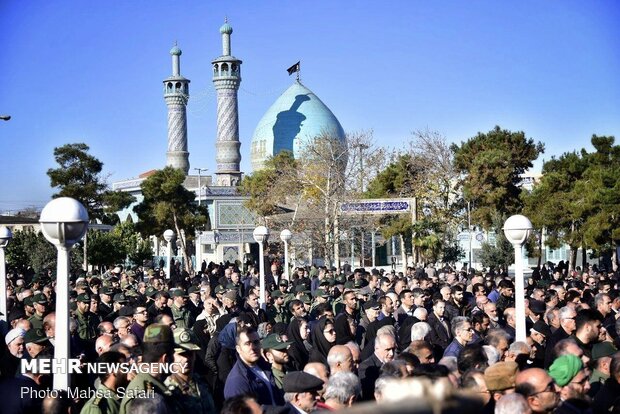 مراسم تشييع عدد من شهداء حادثة سقوط الطائرة الاوكرانية في جرجان