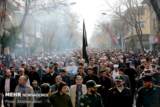 مراسم تشییع و تدفین پیکر «آیت الله میبدی» در گرگان