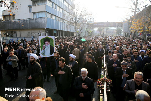 مراسم تشییع و تدفین پیکر «آیت الله میبدی» در گرگان